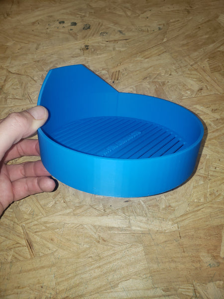 Mealworm sifting tray
